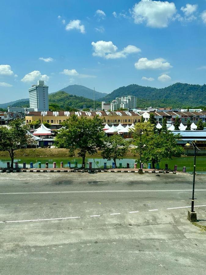 Langkawi Baron Hotel Куах Экстерьер фото