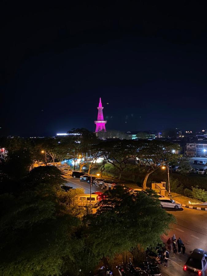 Langkawi Baron Hotel Куах Экстерьер фото
